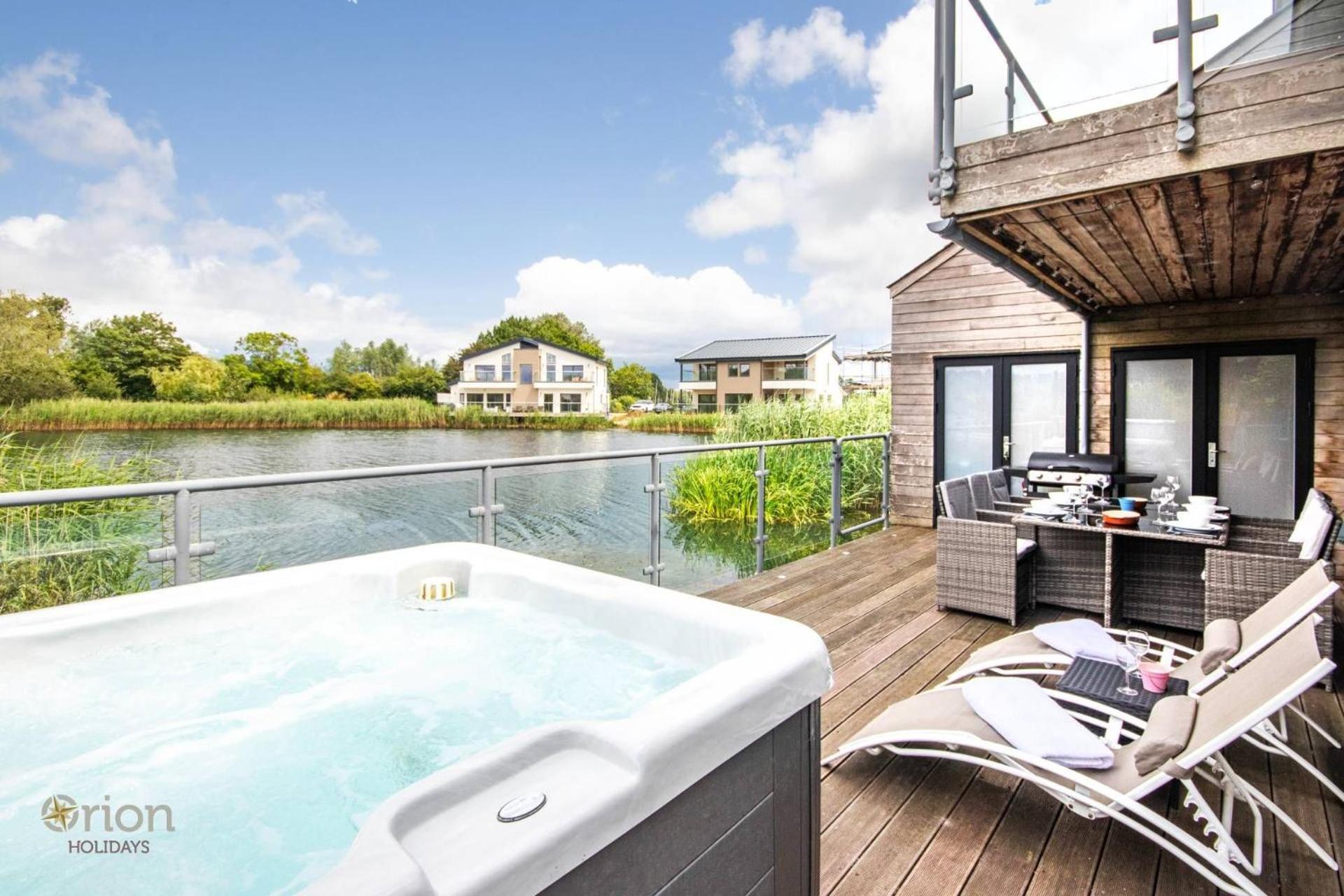 Waters Edge 04, Waterside Lodge P South Cerney Exterior foto